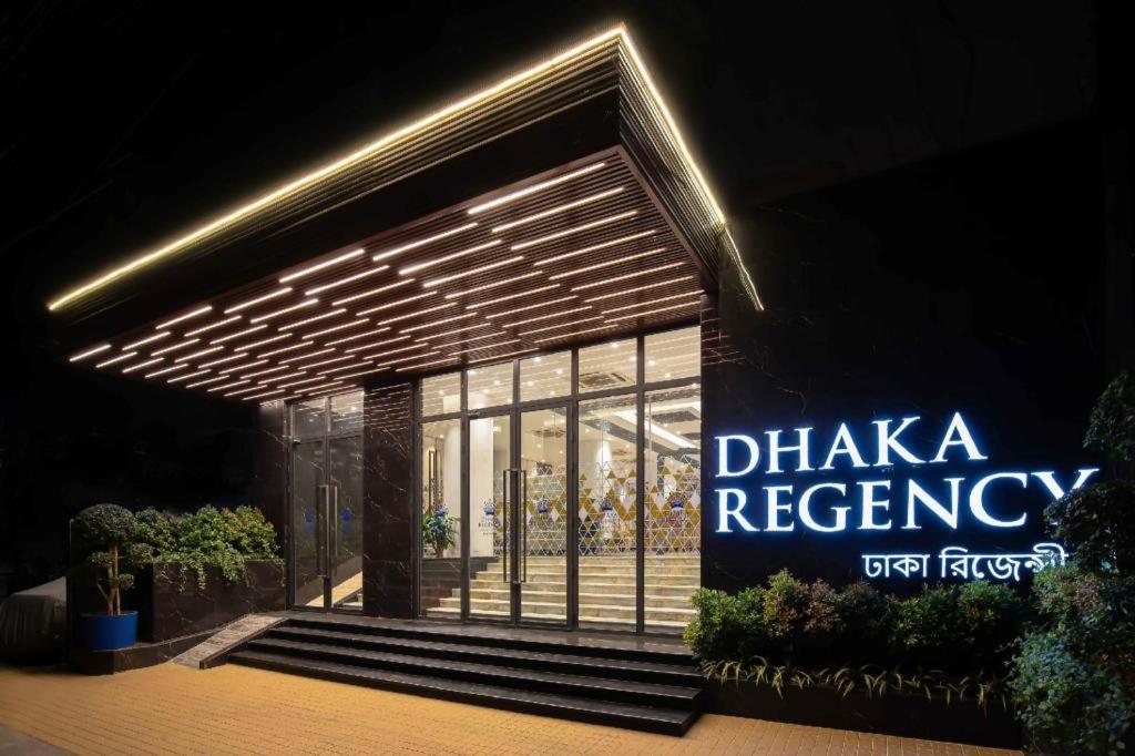 Dhaka Regency Hotel & Resort Exterior photo